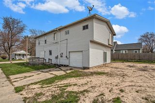 202 Poplar Street, Three Oaks, MI 49128