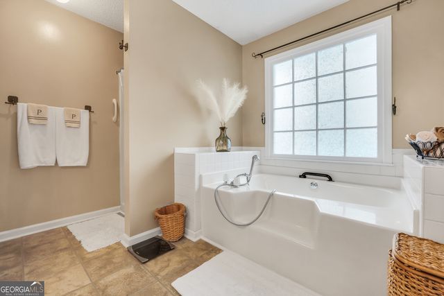 187 Pine Branch Drive, Stockbridge, GA 30281