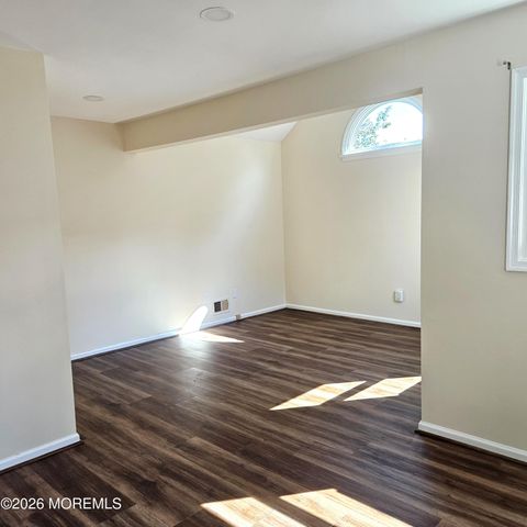 3 Millay Court, Freehold, NJ 07728