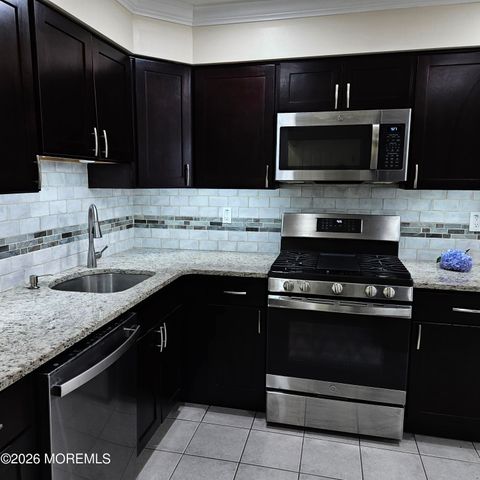3 Millay Court, Freehold, NJ 07728