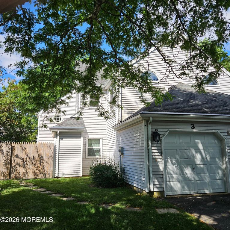 3 Millay Court, Freehold, NJ 07728