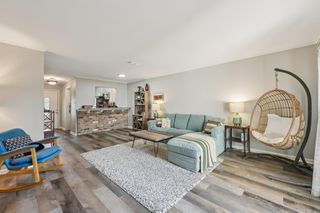 10676 Hazelhurst Drive, Houston, TX 77043