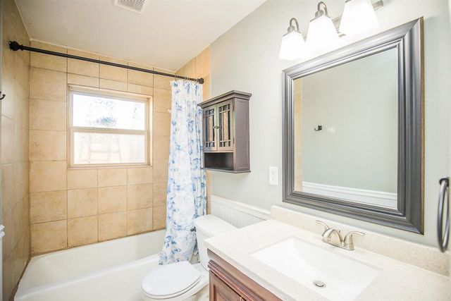 5819 NW Glenn Ave, Lawton, OK 73505