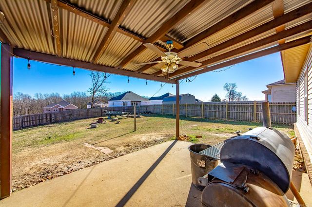 143 Weathering Drive, Austin, AR 72007