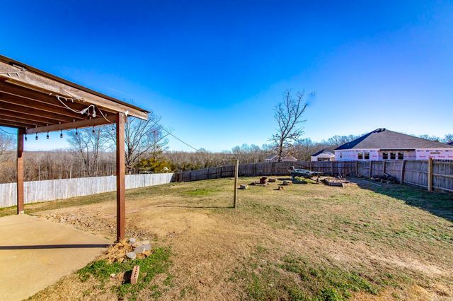 143 Weathering Drive, Austin, AR 72007