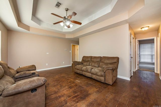 143 Weathering Drive, Austin, AR 72007