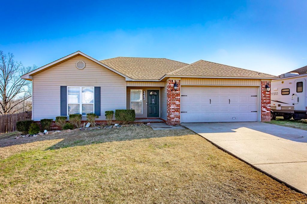 143 Weathering Drive, Austin, AR 72007