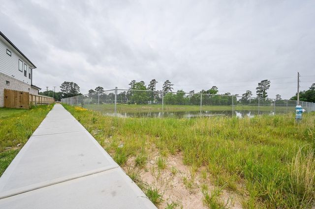 9710 Champion Heavens Drive, Spring, TX 77379