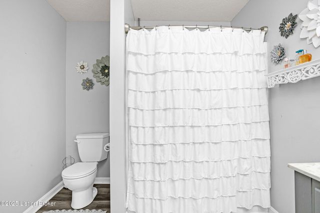 371 Persimmon Dr, Mt Washington, KY 40047