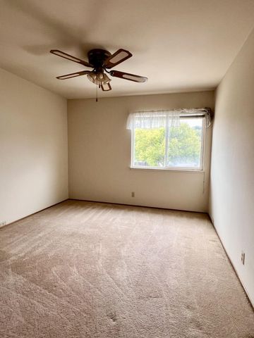 6669 Pebblewood Court, San Jose, CA 95120
