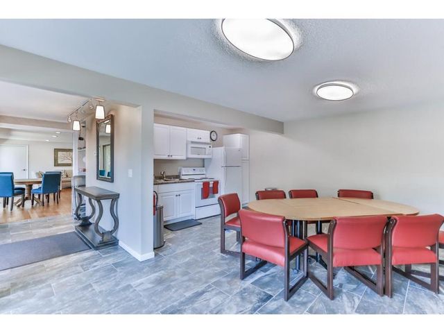 6373 Barrie Road, Edina, MN 55435