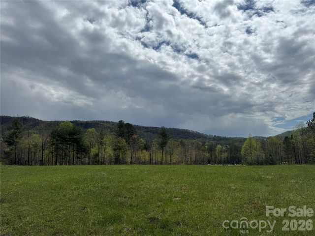 99999 Huntsville Road, Marion, NC 28752