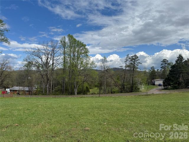 99999 Huntsville Road, Marion, NC 28752