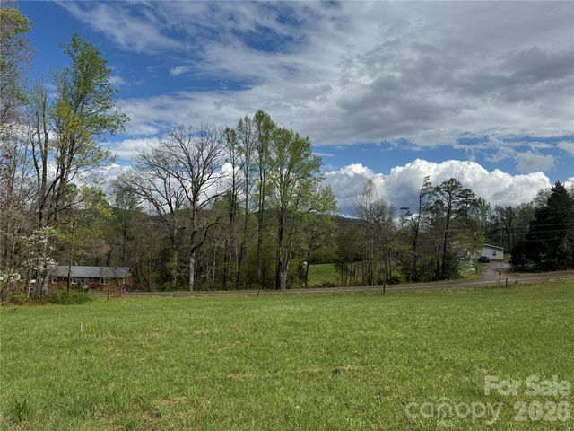 99999 Huntsville Road, Marion, NC 28752