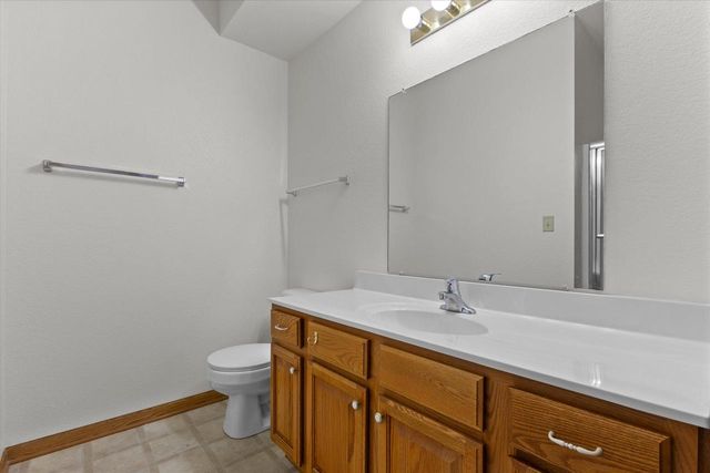 4787 W MAPLE LEAF CIRCLE, Greenfield, WI 53220