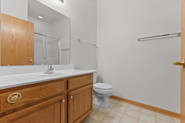 4787 W MAPLE LEAF CIRCLE, Greenfield, WI 53220