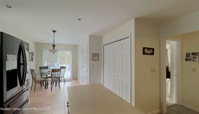 13 Andre Court, Athens, NY 12015