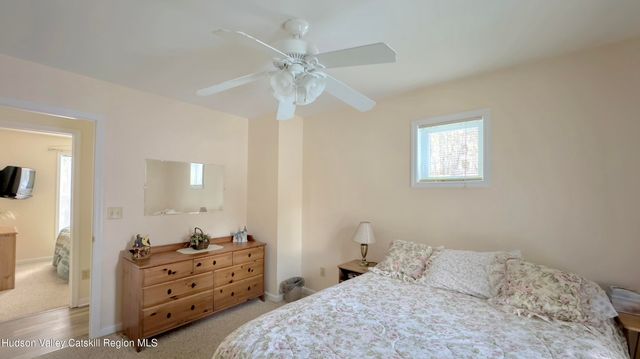 13 Andre Court, Athens, NY 12015