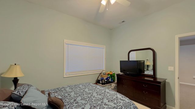 13 Andre Court, Athens, NY 12015