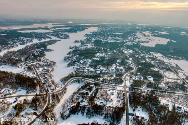 13 Andre Court, Athens, NY 12015