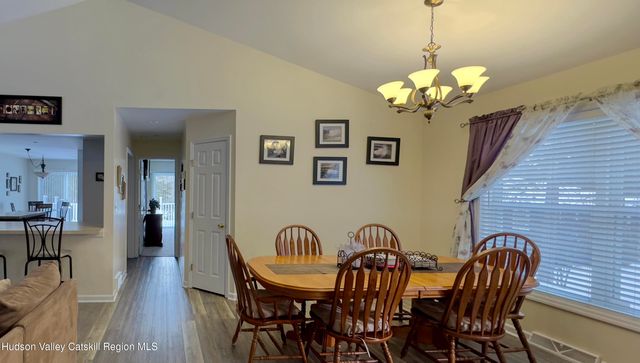 13 Andre Court, Athens, NY 12015