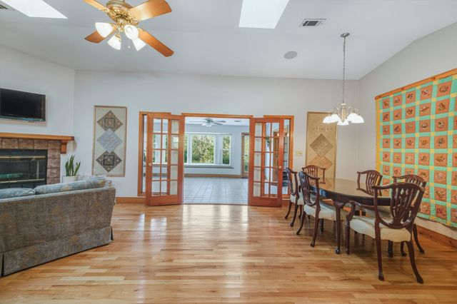 2778 Red Maple Ridge, Tallahassee, FL 32301