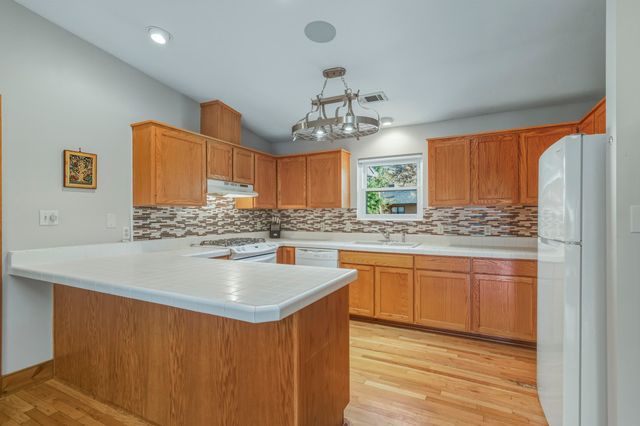 2778 Red Maple Ridge, Tallahassee, FL 32301