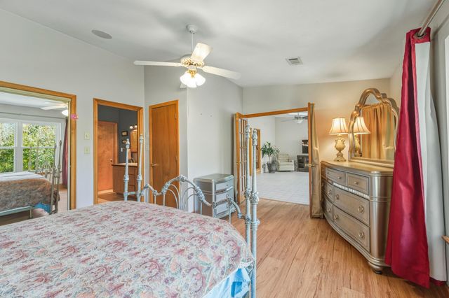 2778 Red Maple Ridge, Tallahassee, FL 32301