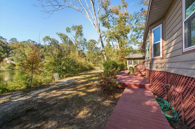 2778 Red Maple Ridge, Tallahassee, FL 32301