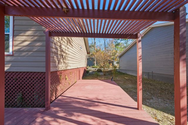 2778 Red Maple Ridge, Tallahassee, FL 32301