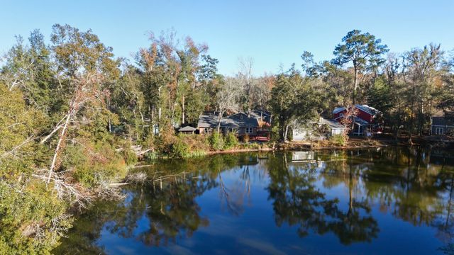 2778 Red Maple Ridge, Tallahassee, FL 32301