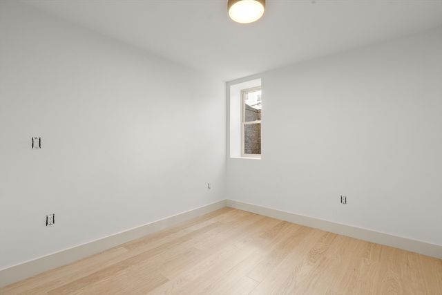 17 Princeton St 1, Boston, MA 02128