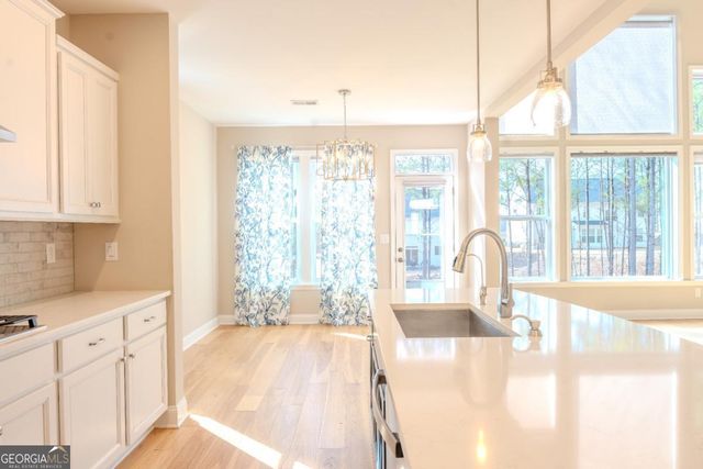 8040 Scenic Ridge Way, Ball Ground, GA 30107