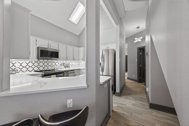 2934 N Bend Drive, Dallas, TX 75229