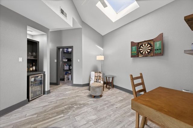 2934 N Bend Drive, Dallas, TX 75229