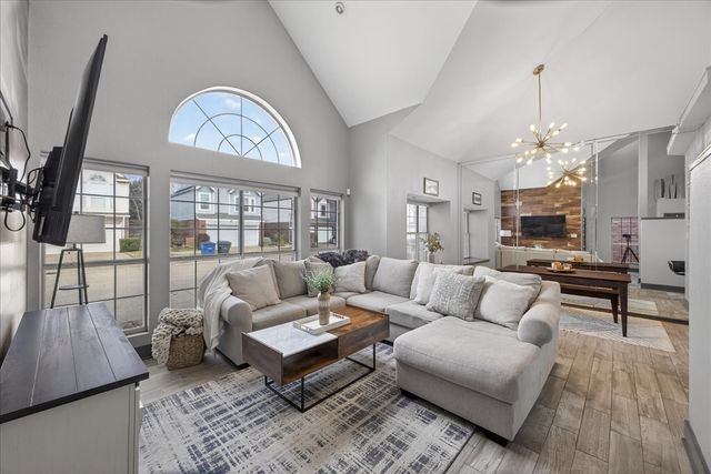 2934 N Bend Drive, Dallas, TX 75229