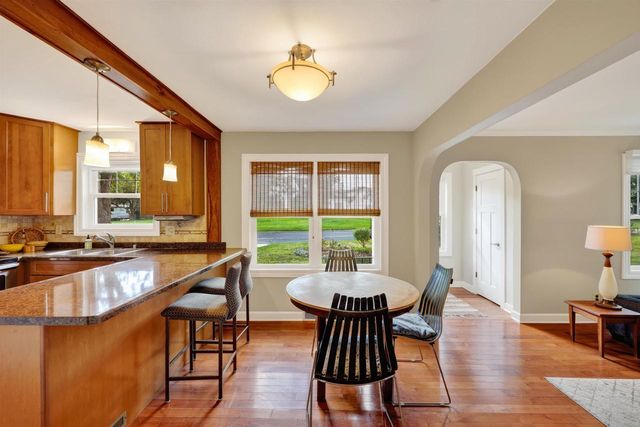 186 Hillcrest Circle, Sun Prairie, WI 53590