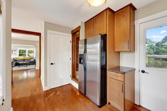186 Hillcrest Circle, Sun Prairie, WI 53590