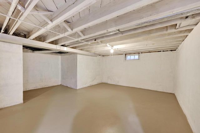 186 Hillcrest Circle, Sun Prairie, WI 53590