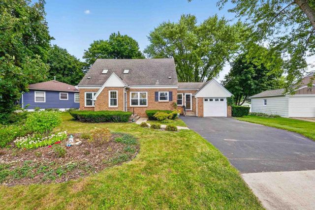 186 Hillcrest Circle, Sun Prairie, WI 53590