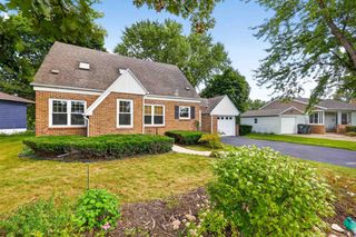 186 Hillcrest Circle, Sun Prairie, WI 53590
