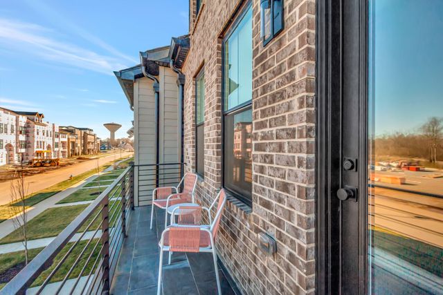 1407 Rebecca Johns Dr, Murfreesboro, TN 37128