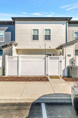 1407 Rebecca Johns Dr, Murfreesboro, TN 37128