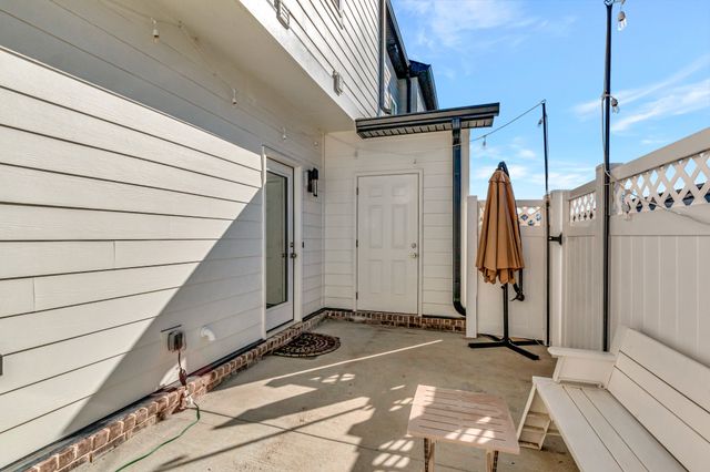 1407 Rebecca Johns Dr, Murfreesboro, TN 37128