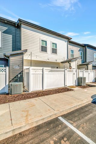 1407 Rebecca Johns Dr, Murfreesboro, TN 37128