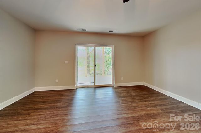 9410 Segundo Lane, Charlotte, NC 28278