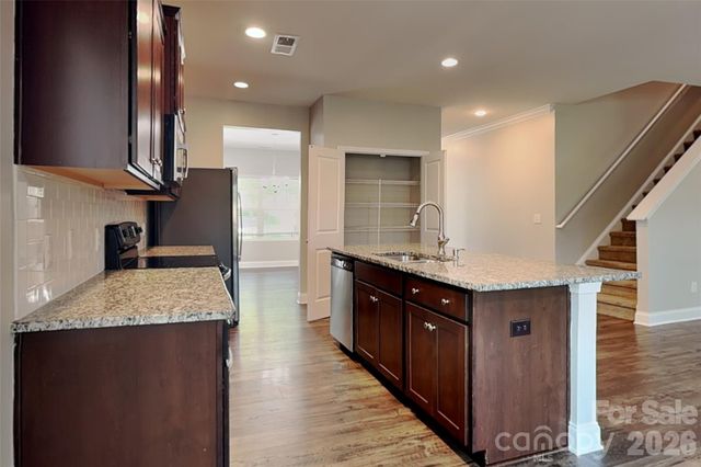 9410 Segundo Lane, Charlotte, NC 28278