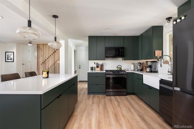 6924 E Montana Place, Denver, CO 80224