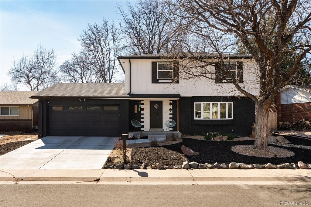 6924 E Montana Place, Denver, CO 80224