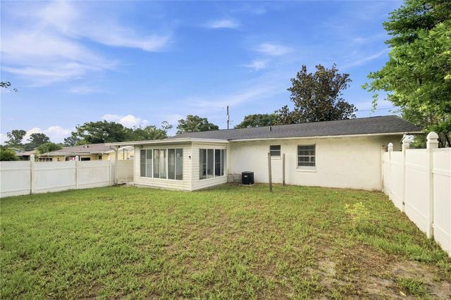 5207 SE 107TH PLACE, Belleview, FL 34420